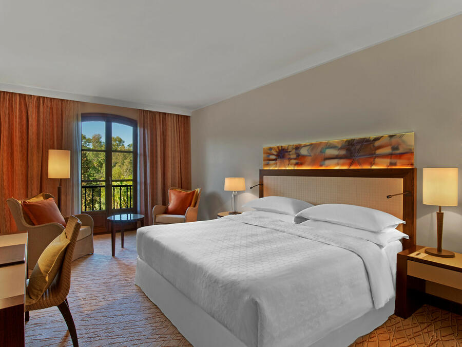 she116gr-143450-Superior Room.jpg